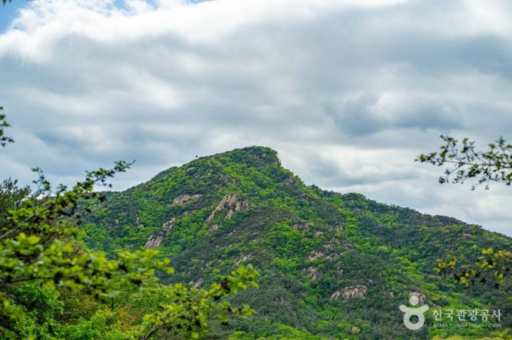 관악산