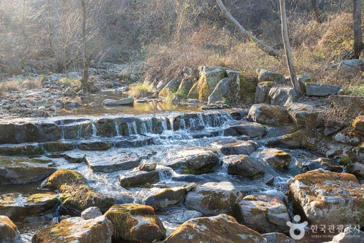 유명산