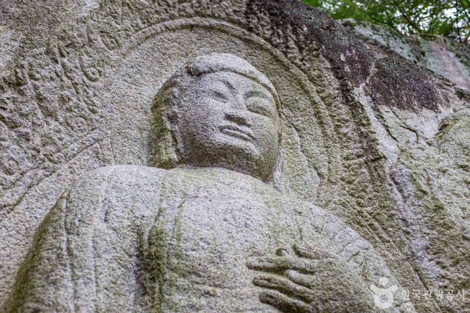 경북_경주_경주 율동 마애여래삼존입상 (4)