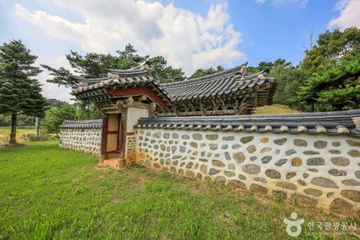 경기_안성_서흥김씨삼강정문 (2)