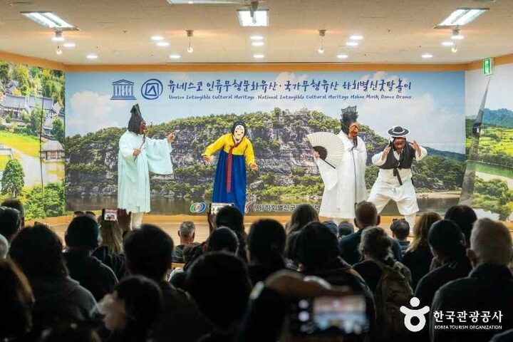 경북_안동_하회마을_내부_01.jpg