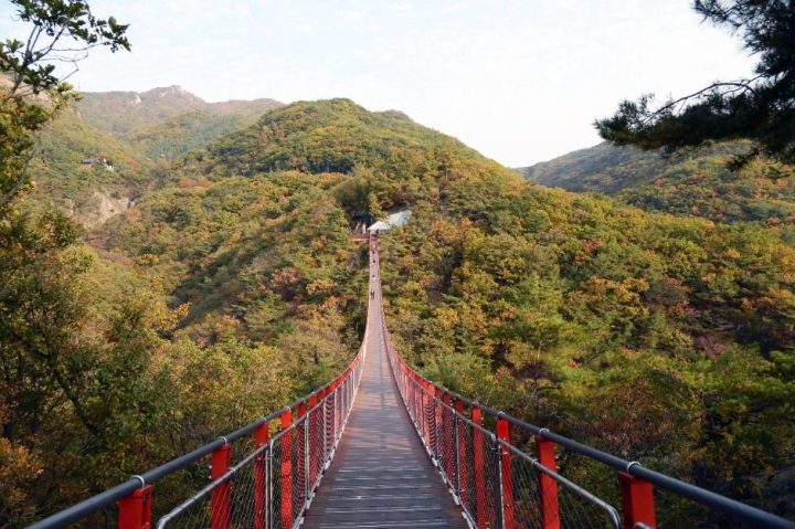 감악산