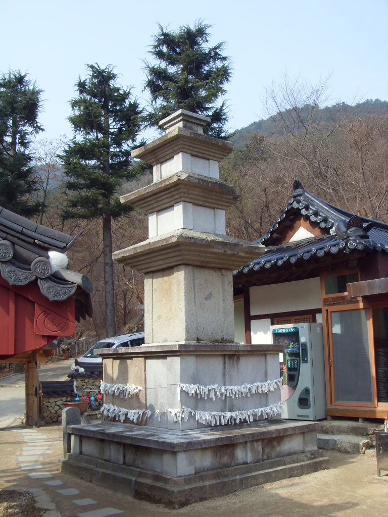 법장사3층석탑 좌면