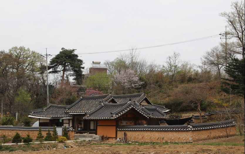 조철현가옥 우측면전경