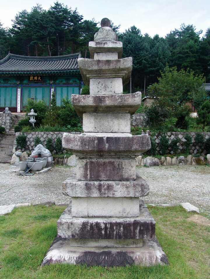강릉용연사 석탑