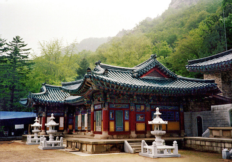 태고사대웅전전경