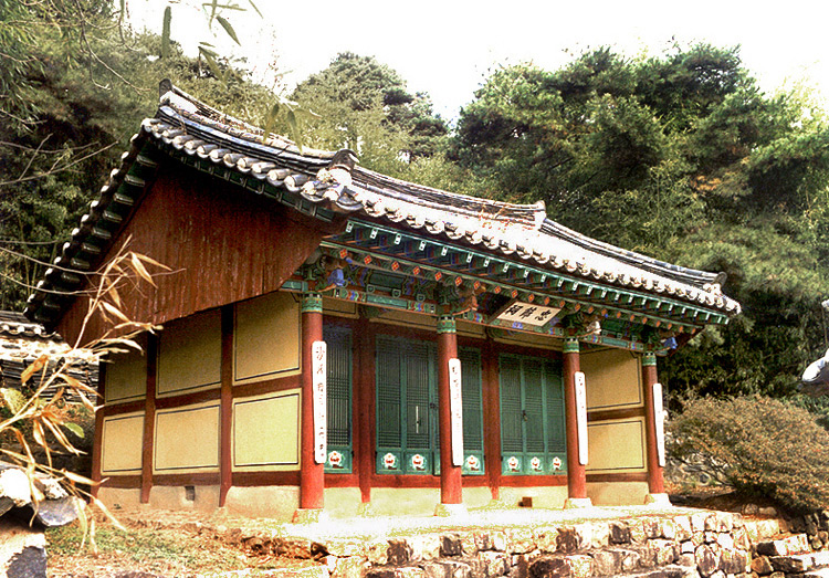 충절사