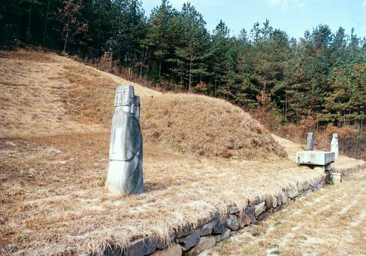 측면