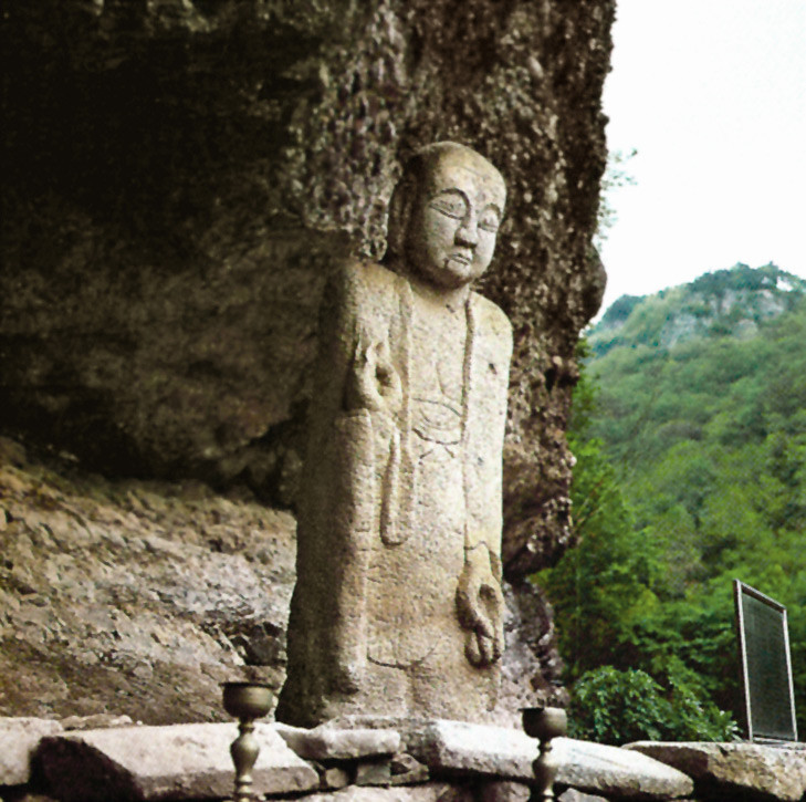 연동사지지장보살입상