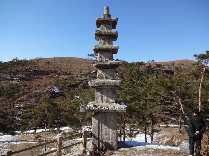 화순운주사수직문칠층석탑