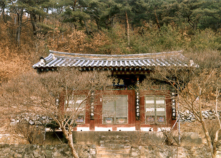 용담사무량전