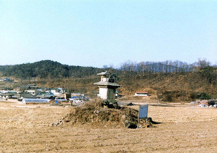 임하동중앙삼층석탑