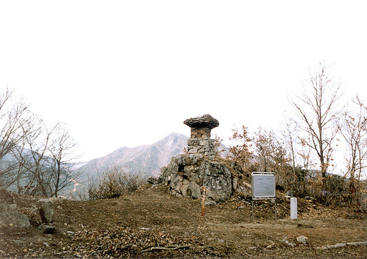 모전석탑전경