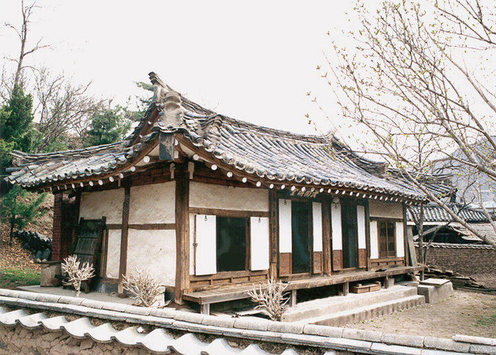여남강당