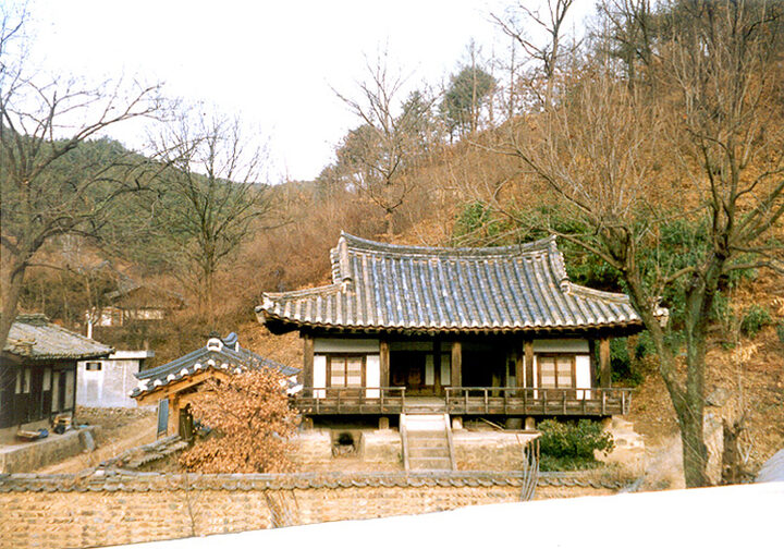 금곡재