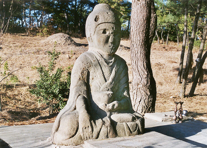 의성내산리석불좌상