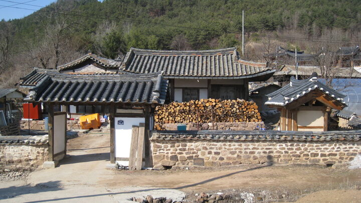 영양도계리조동흥가옥 전경