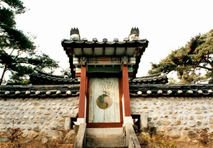 고산정
