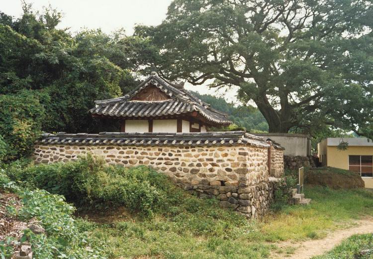 최영장군사당전경
