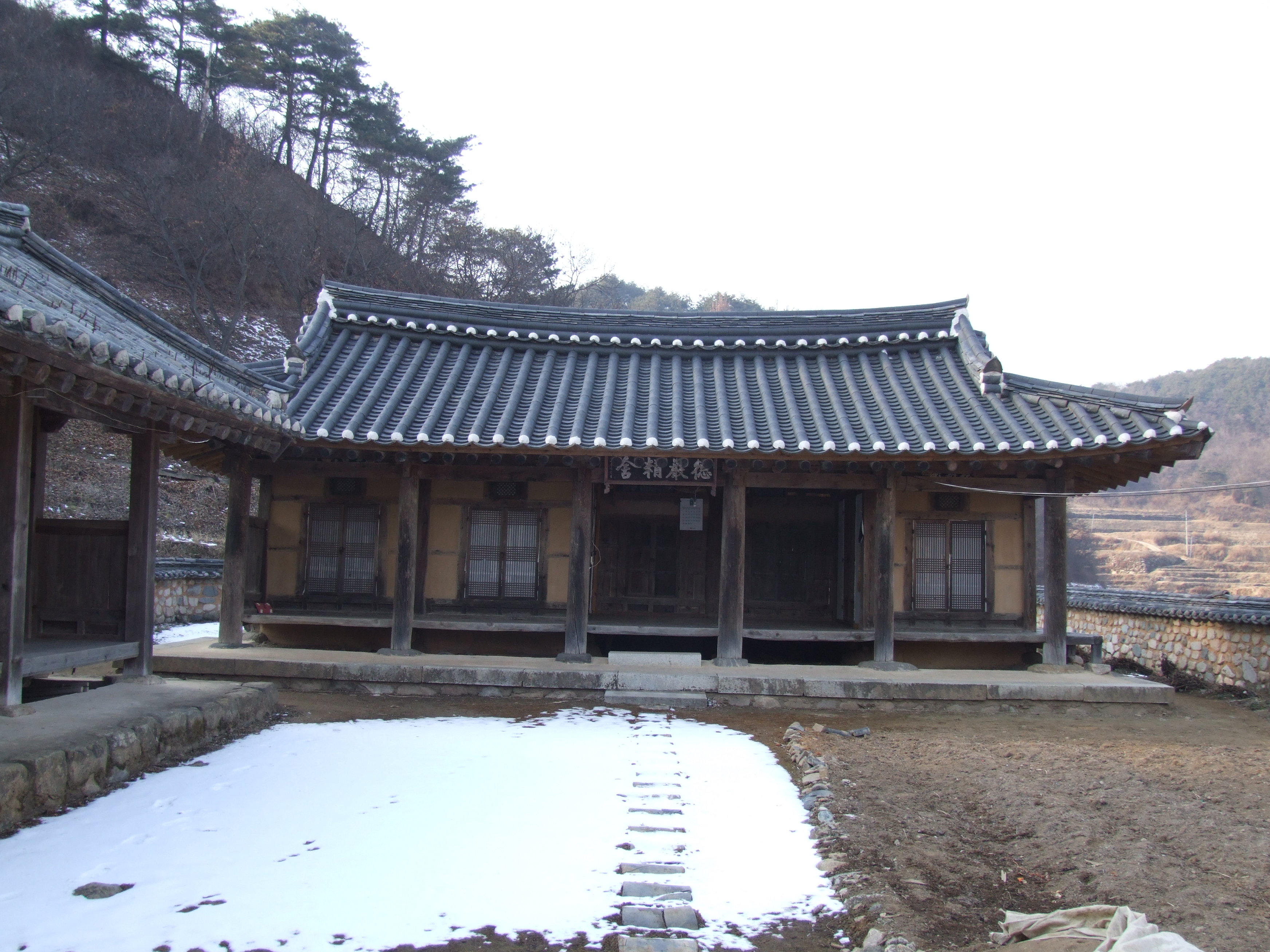 덕암정사