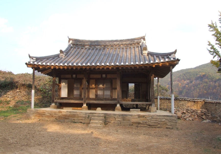 동재
