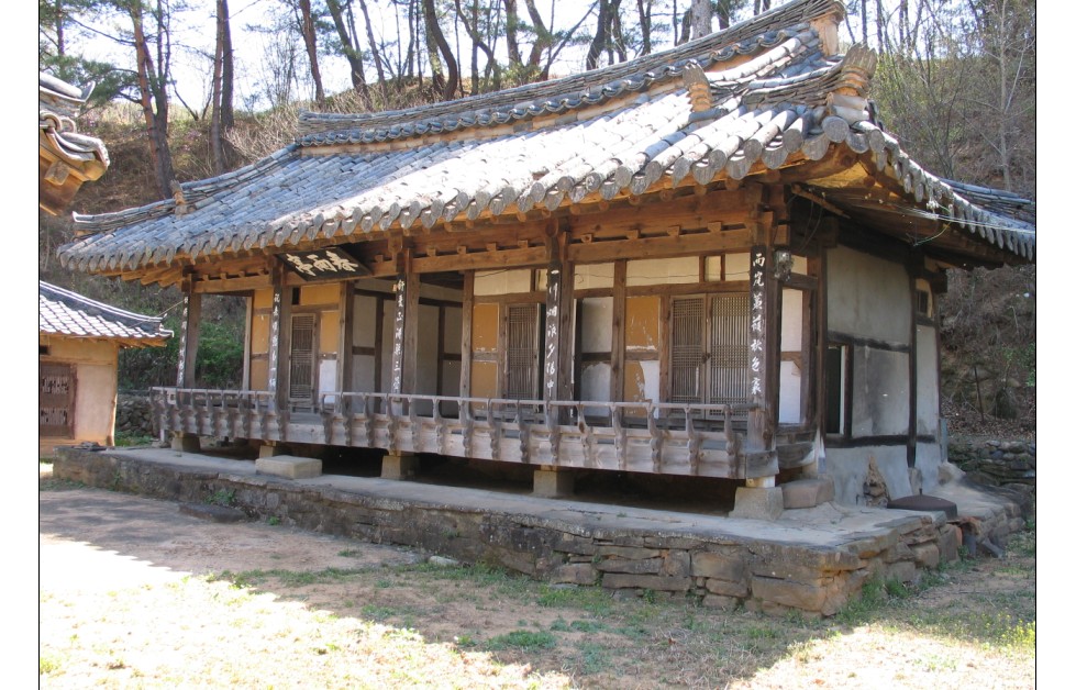 춘우정 정면