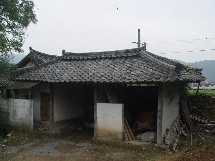대문 전경