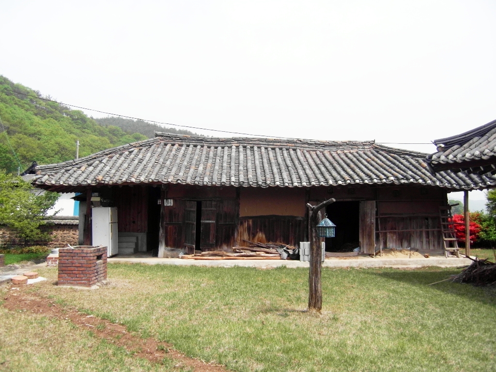 곳간채