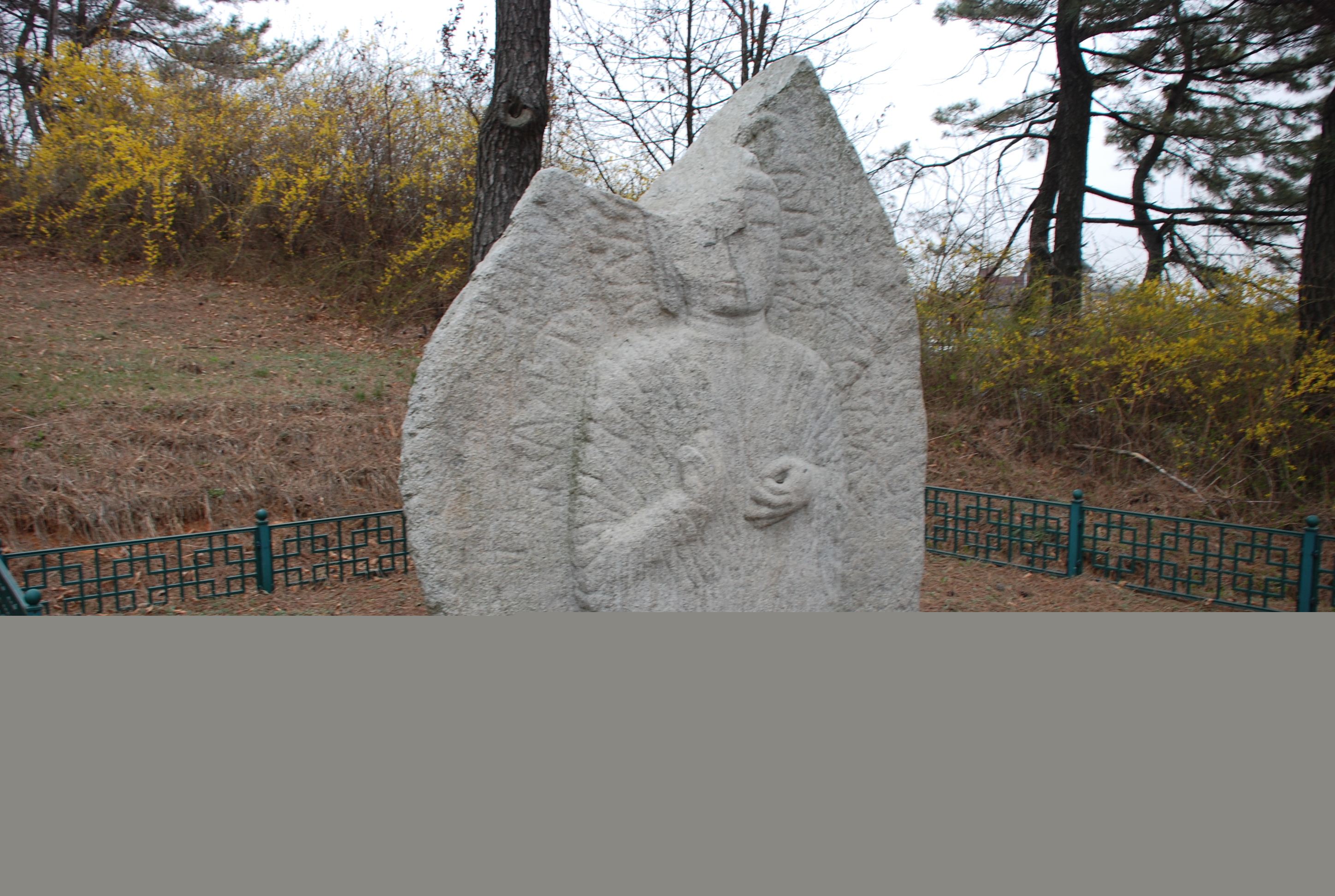 연동 송용리 마애여래입상 전경2