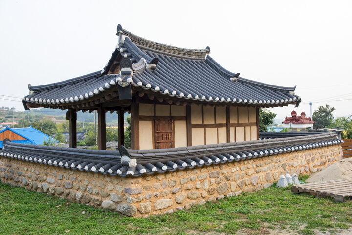 뒷면
