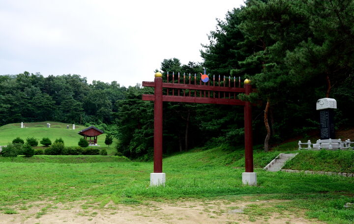 대은변안렬묘역_5 (촬영년도 : 2015년)