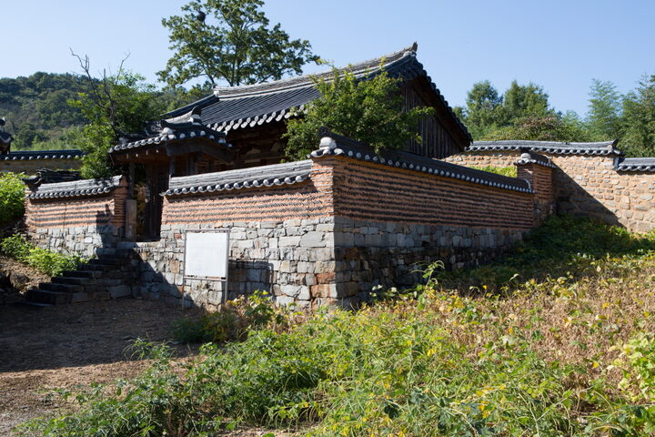 산청소남리조씨고가_담장 (촬영년도 : 2015년)