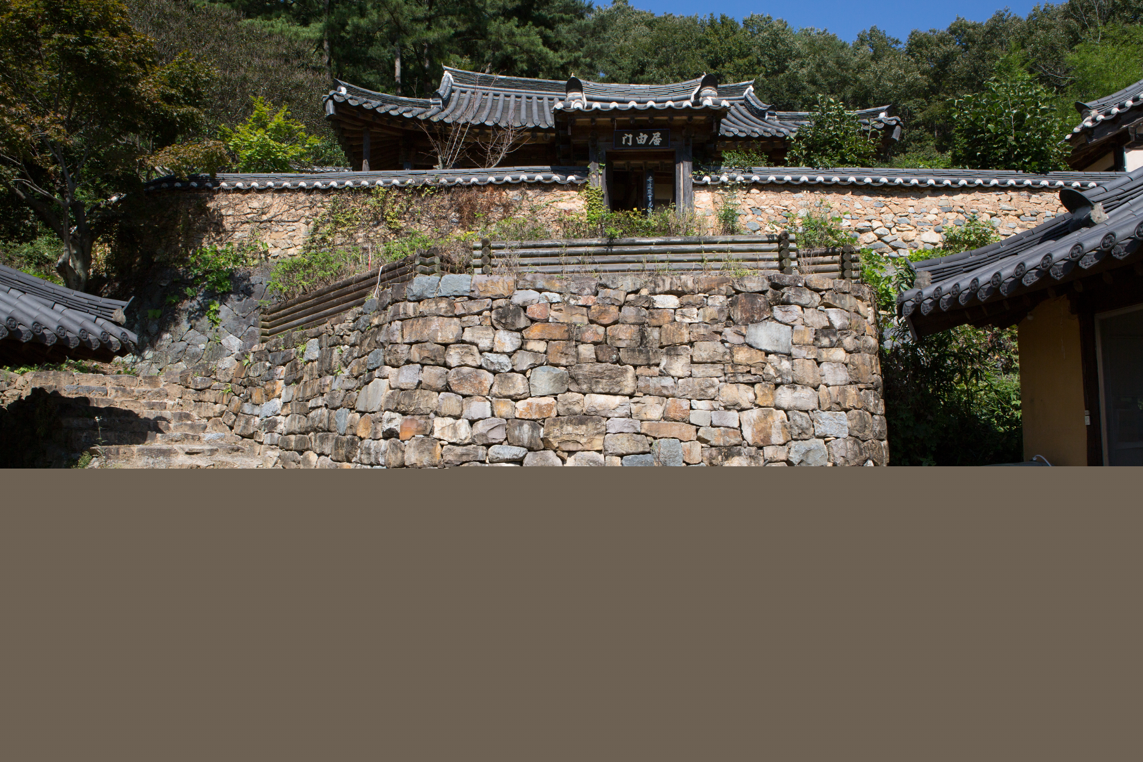 산청 이사재_계단길 (촬영년도 : 2015년)