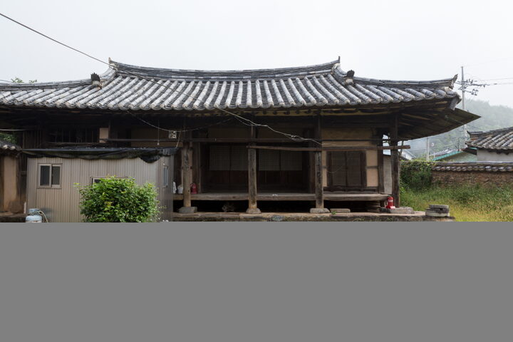 진주 청원리 이씨고가_사랑채 (촬영년도 : 2015년)