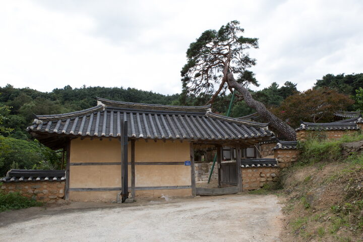 창녕 경모당_입구 전경 (촬영년도 : 2015년)