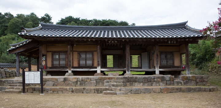 창녕 경모당_전경 (촬영년도 : 2015년)