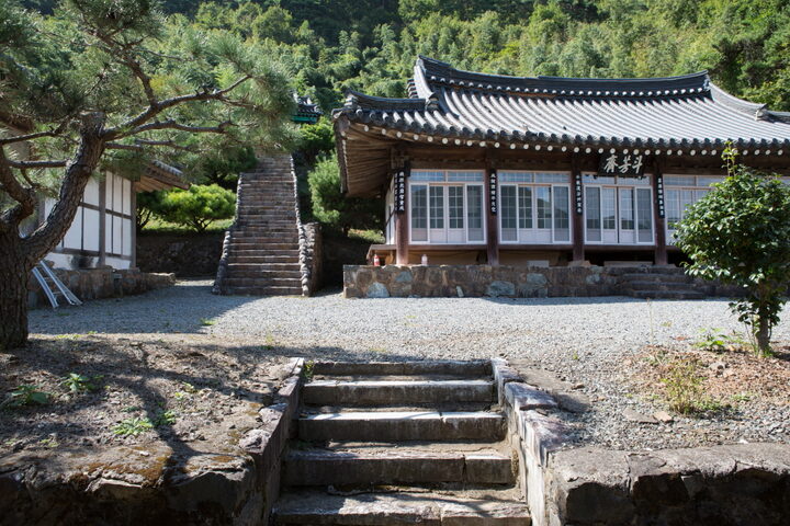 하동 두방재_계단 (촬영년도 : 2015년)