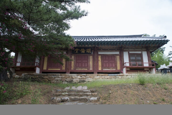 개령향교대성전_명륜당 (촬영년도 : 2015년)