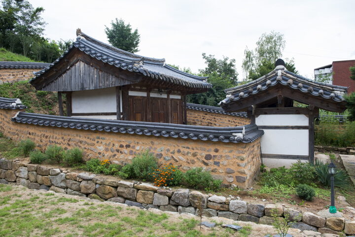 한산이씨대산종가_사당 (촬영년도 : 2015년)