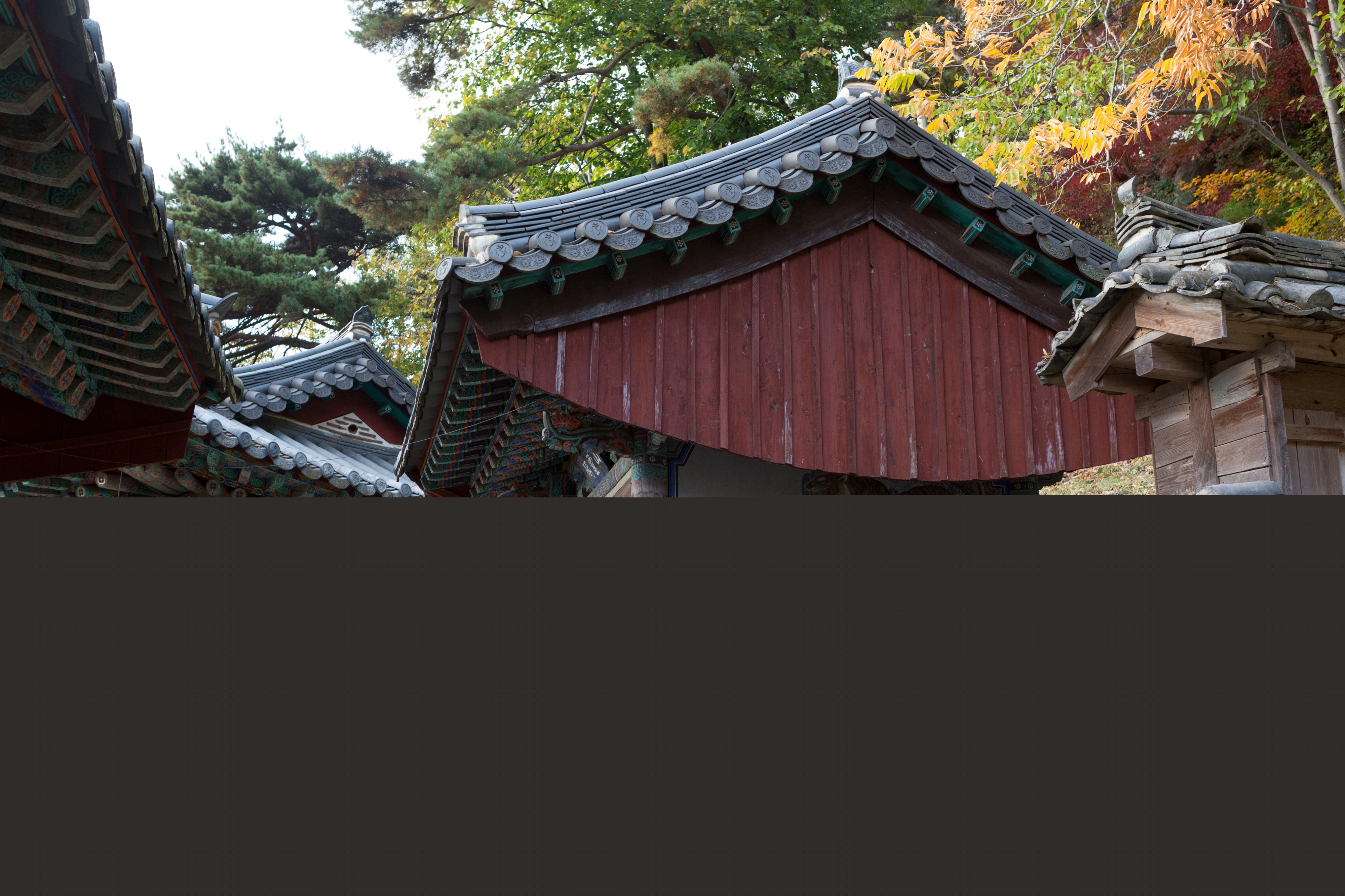 파계사산령각_측면 (촬영년도 : 2015년)