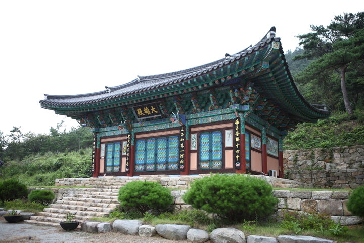 원갑사_대웅전 측면 (촬영년도 : 2015년)