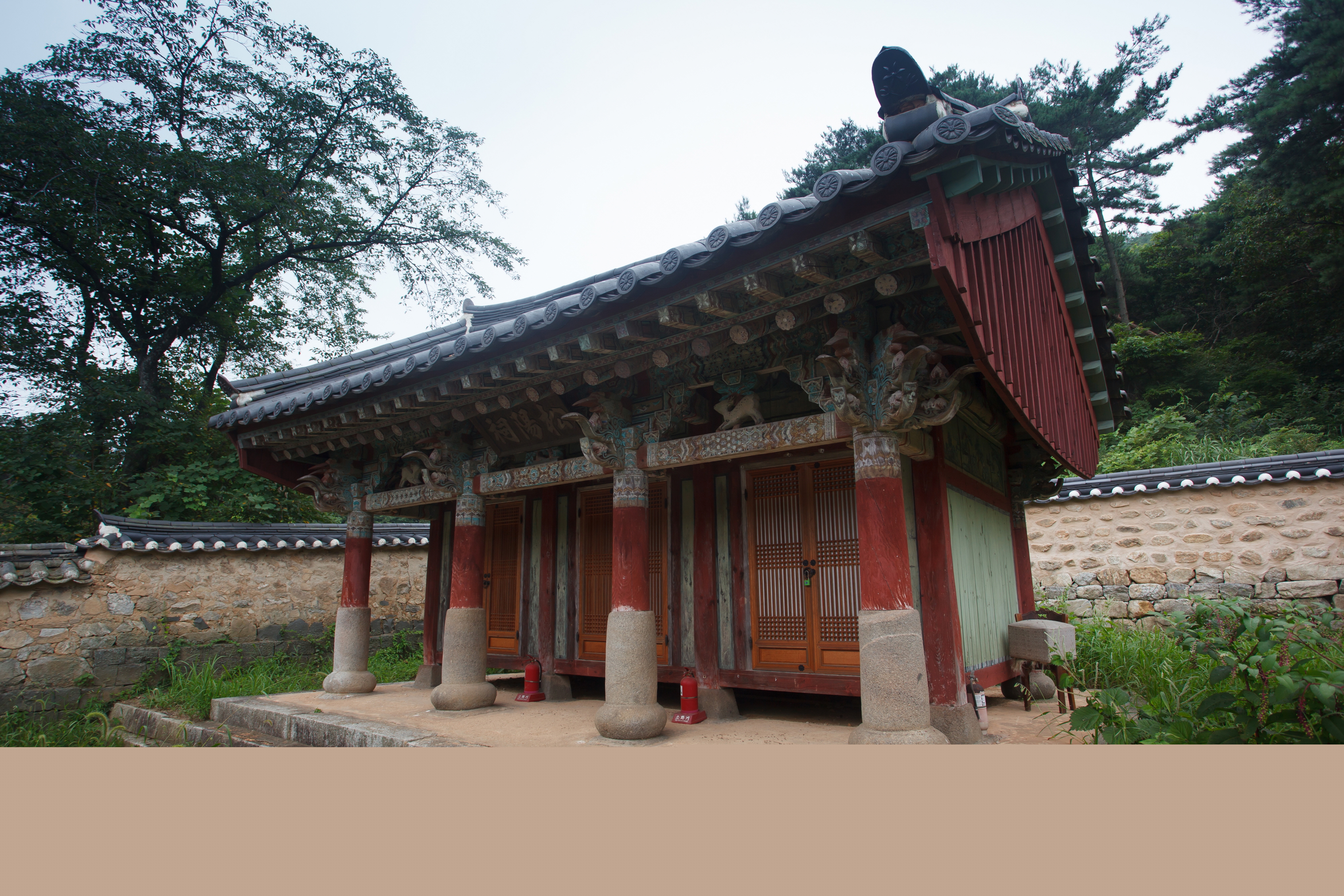 송양사_우측면 (촬영년도 : 2015년)
