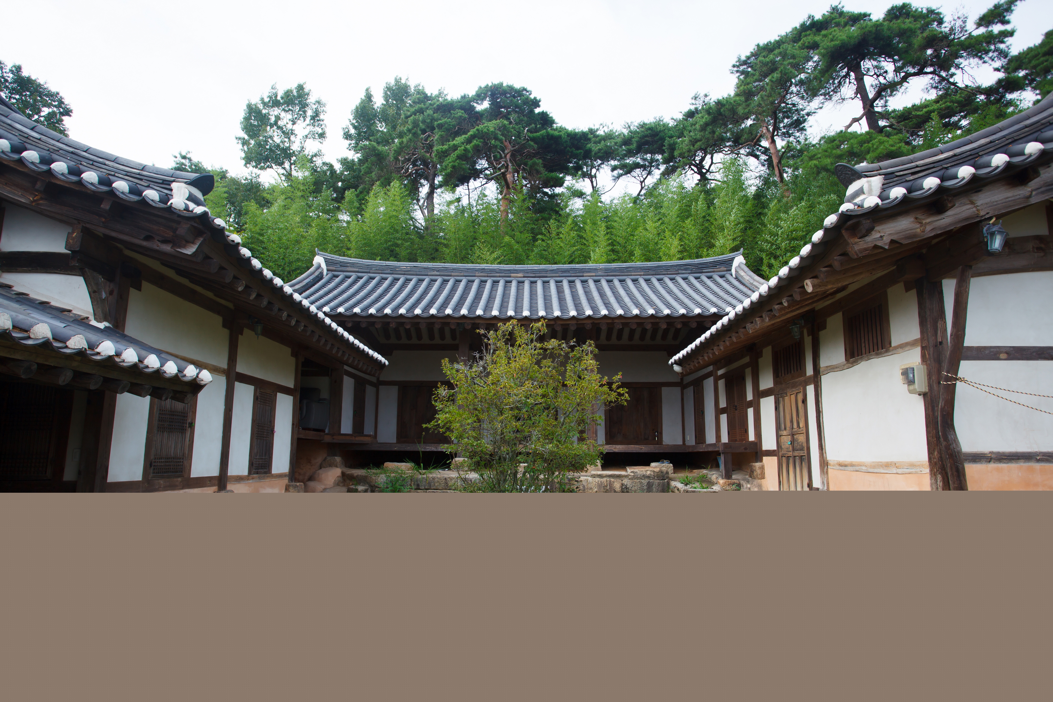 윤영채가옥_전경1 (촬영년도 : 2015년)