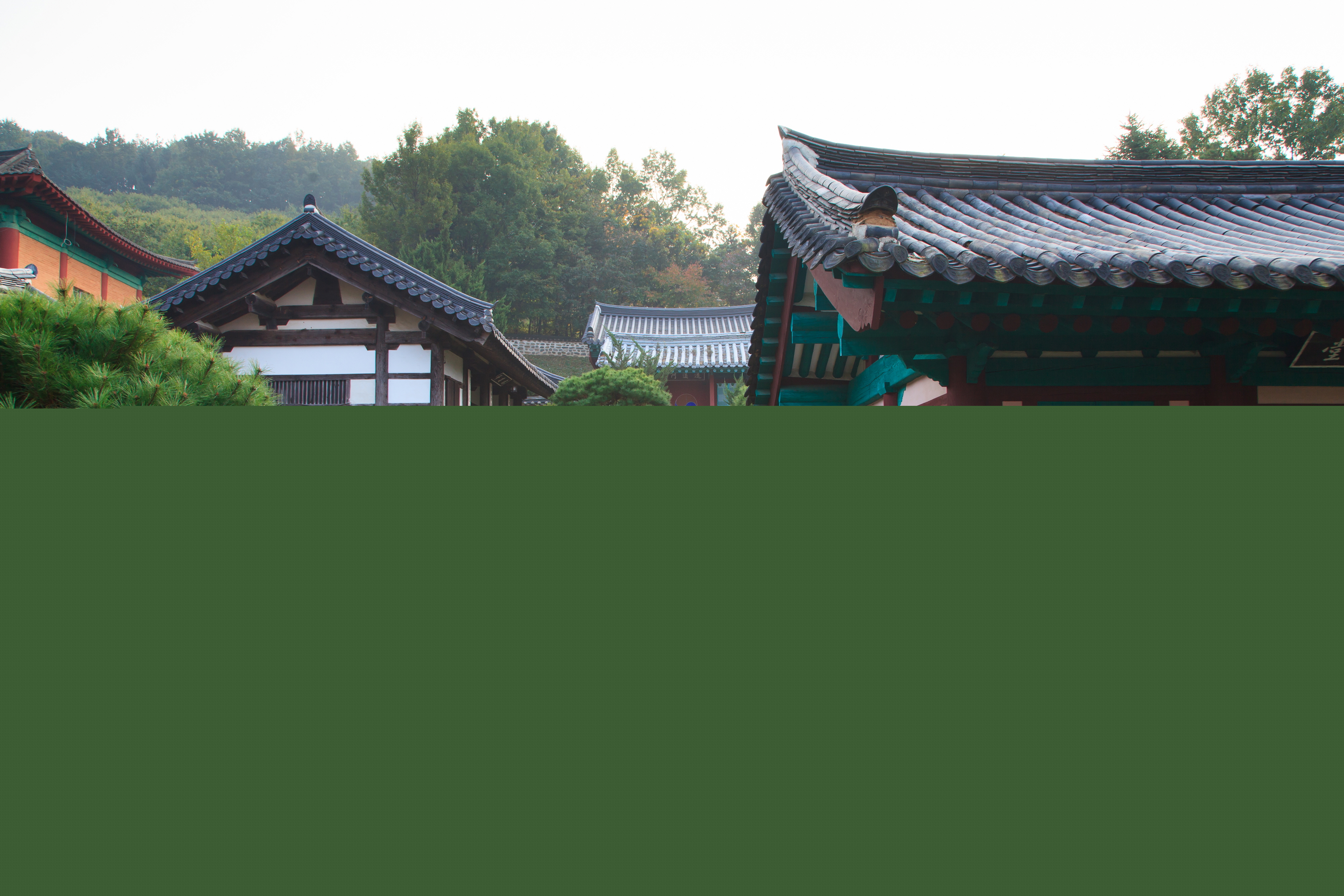 공주이유태유허지_입구에서 바라본 전경 (촬영년도 : 2015년)