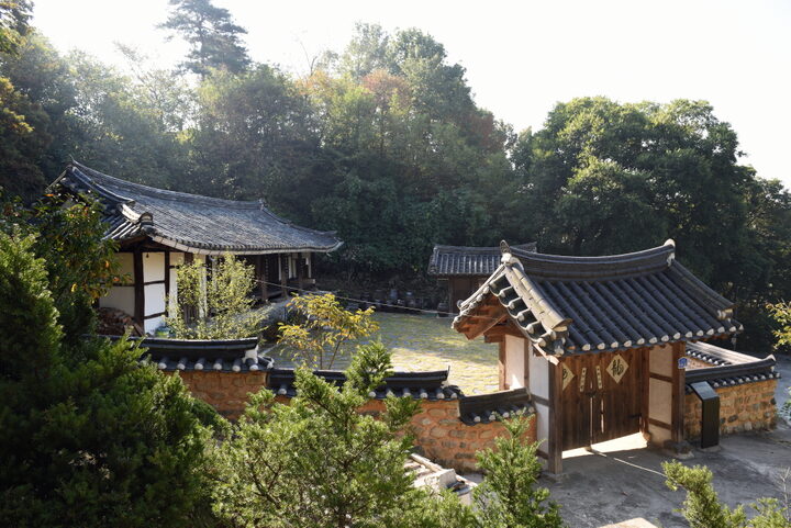 청주 수천암_원경 (촬영년도 : 2015년)