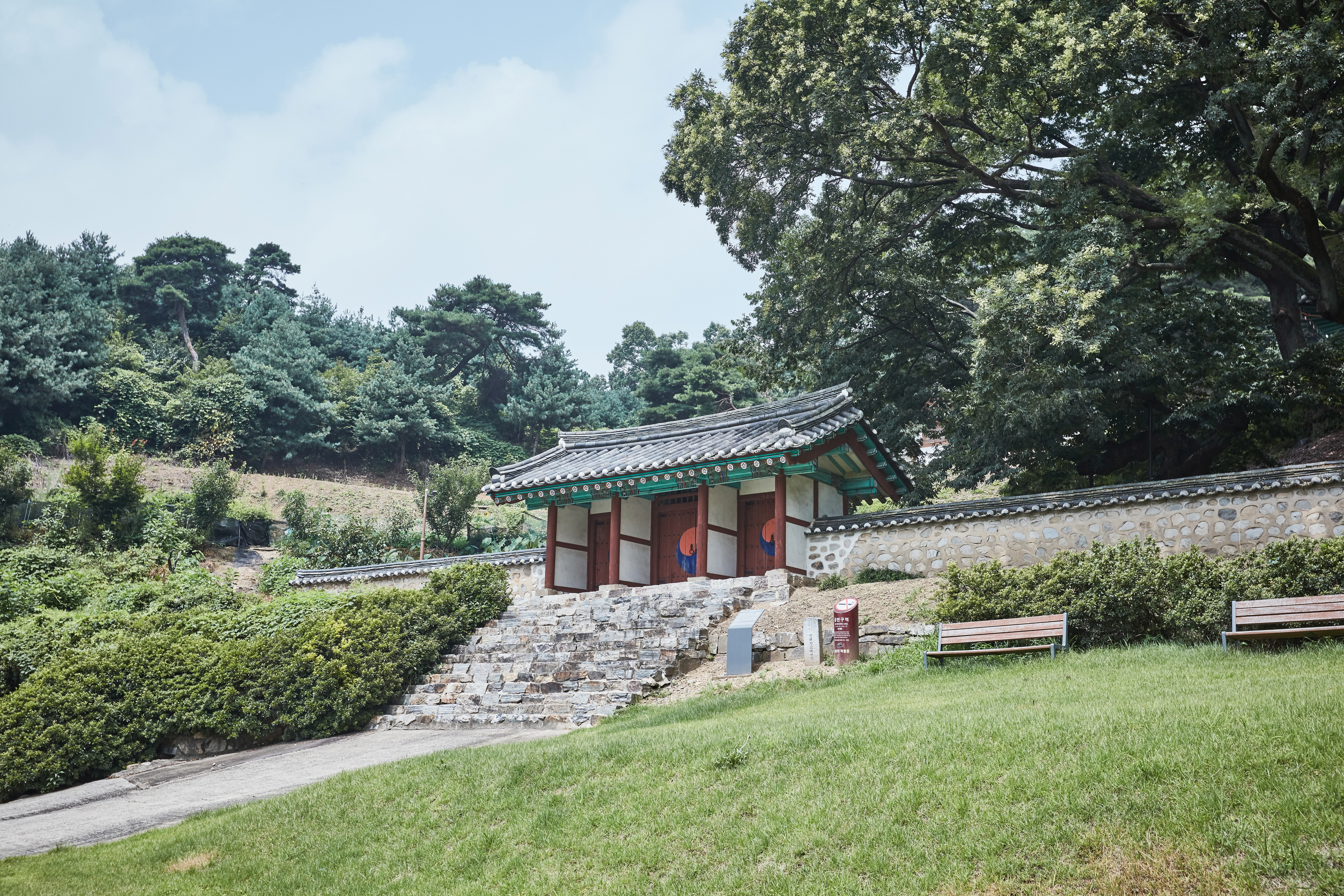 진위향교대성전