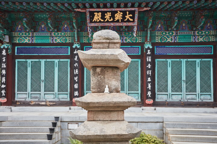 일락사삼층석탑