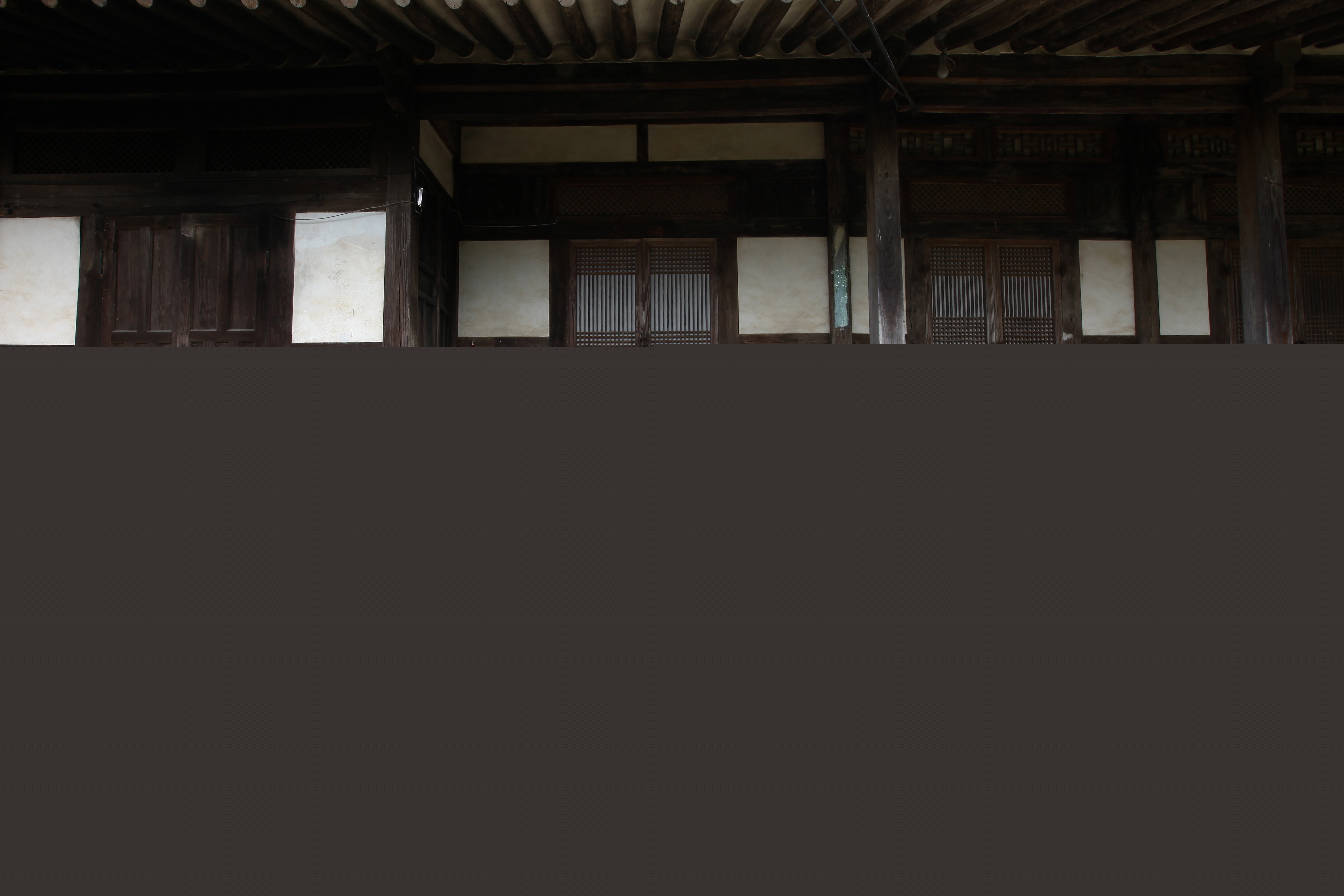 장흥 죽헌 고택_안채 돌계단 (촬영년도 : 2015년)