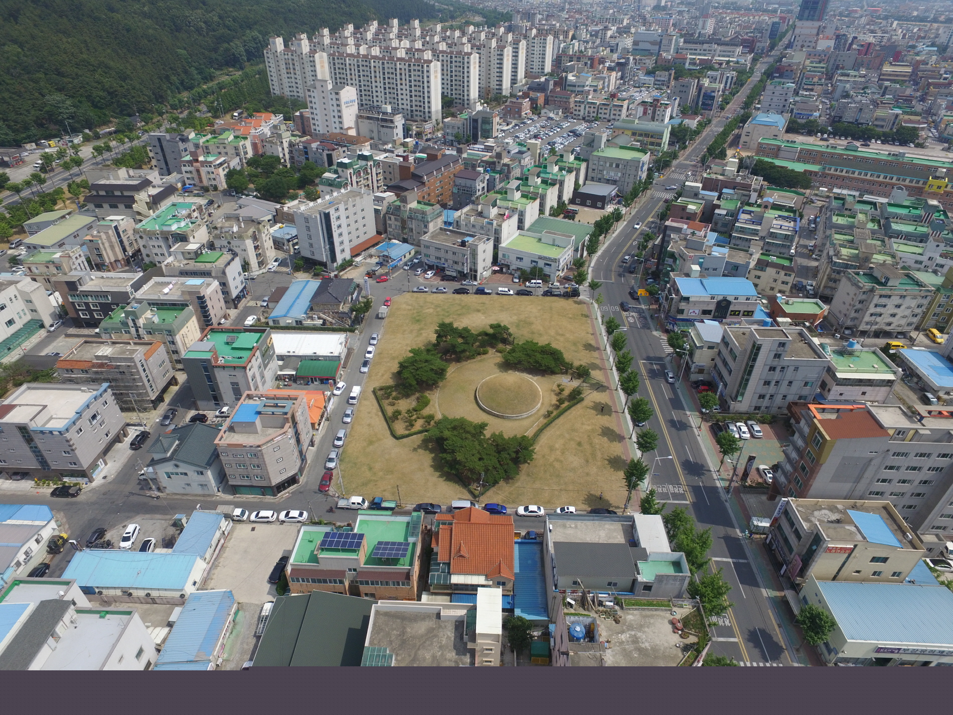 경주 용강동고분 북쪽상공(남쪽으로 조망) (고도보존육성과, 2017)