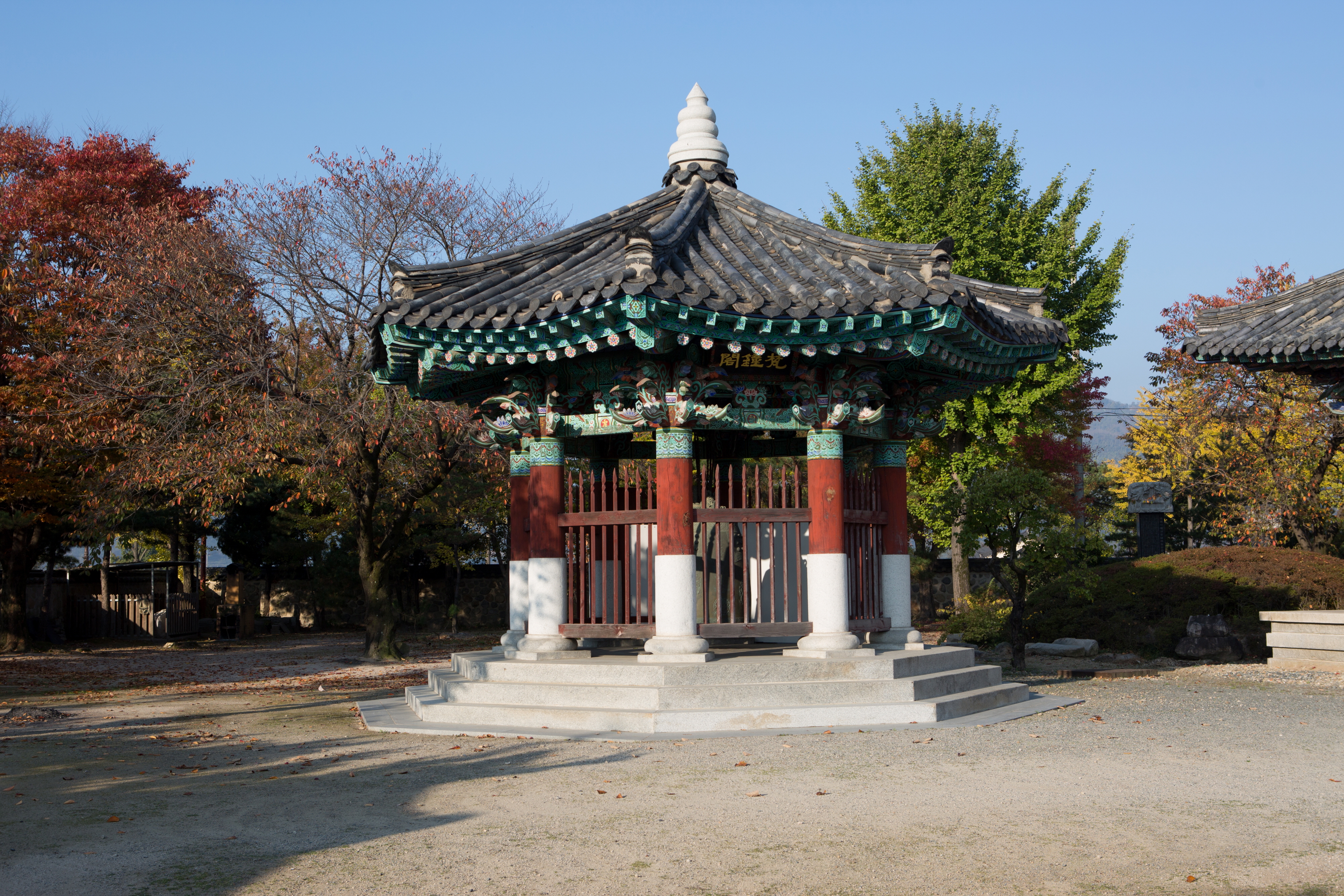 경주 흥륜사지_옛 사찰터2 (촬영년도 : 2015년)